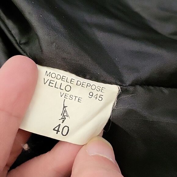 KPS Down Filled Cropped Puffer Black Snap - Picture 11 of 12